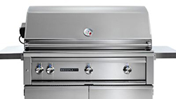 LYNX 42 Inch SEDONA FREESTANDING GRILL WITH ROTISSERIE, 3 STAINLESS STEEL BURNERS AND ROTISSERIE (L700FR)